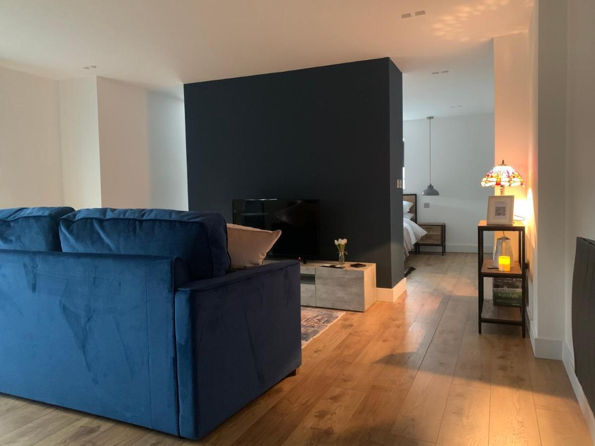 Gwili Apartment Nantgaredig Bagian luar foto